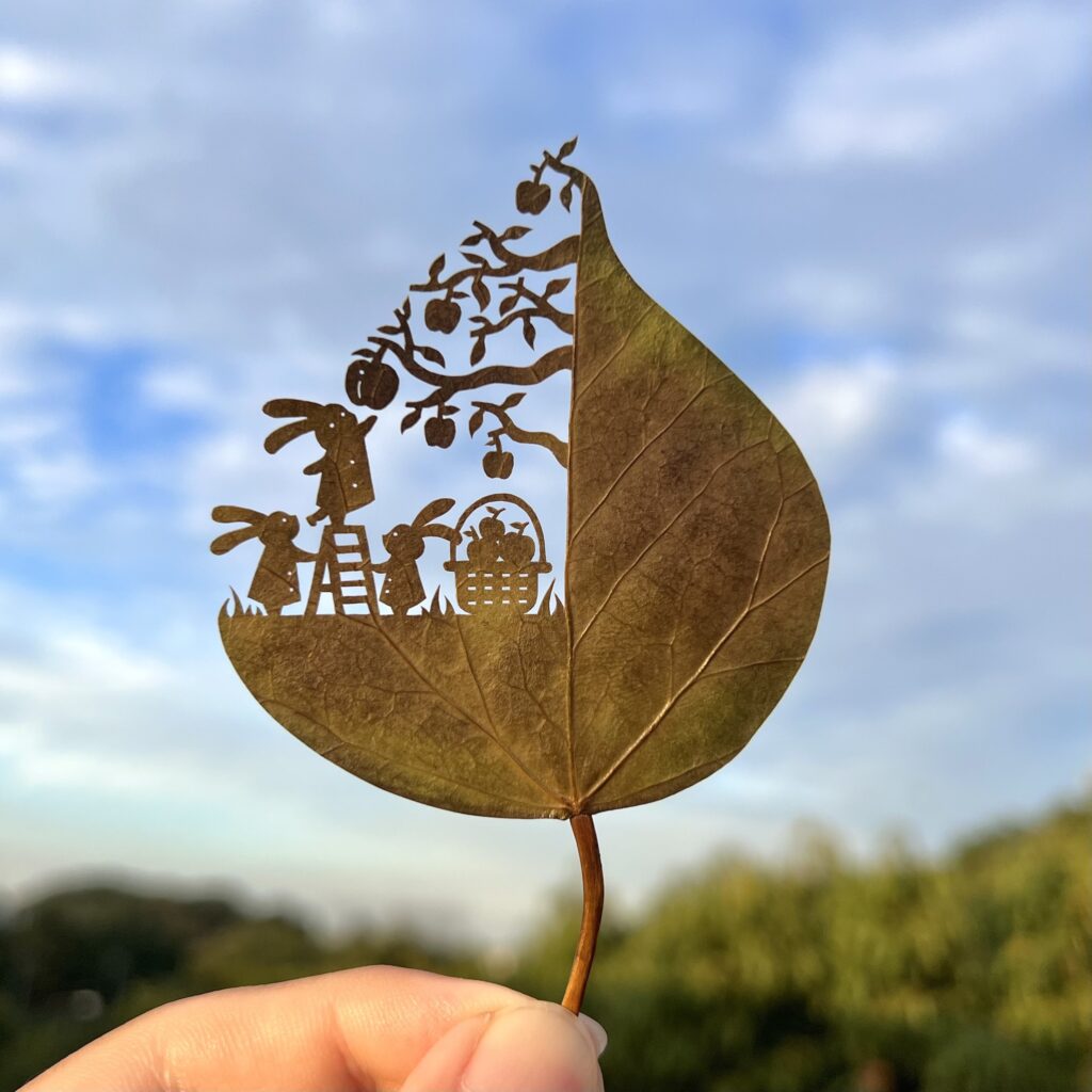 La Magia del Corte de Hojas: El Arte Fantástico de Lito Leaf Art