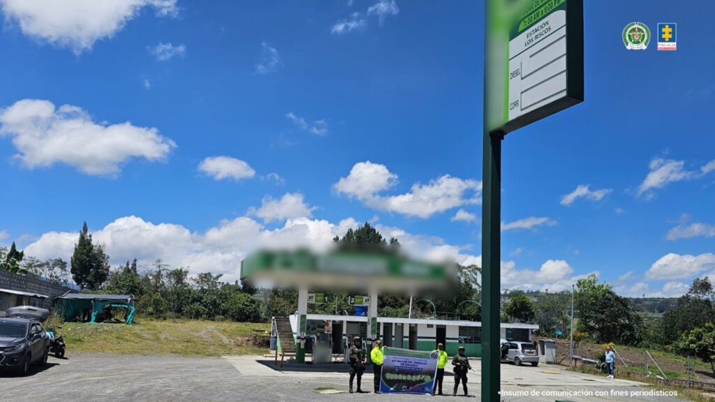 ocupación que hizo la Fiscalía General de la Nación, a través de la Dirección Especializada de Extinción del Derecho de Dominio, sobre seis estaciones de servicio que estarían involucradas en la venta ilegal de gasolina en municipios de Nariño y Cauca. 