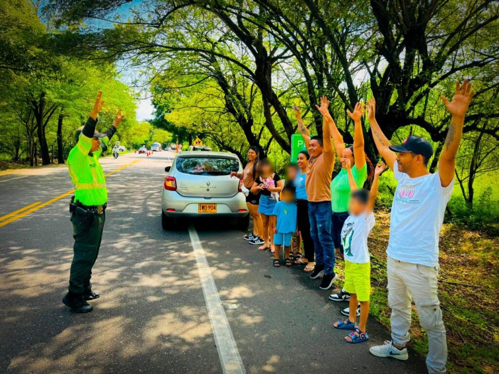 Caldas se Prepara: 2.000 Uniformados Aseguran un Puente Festivo Seguro