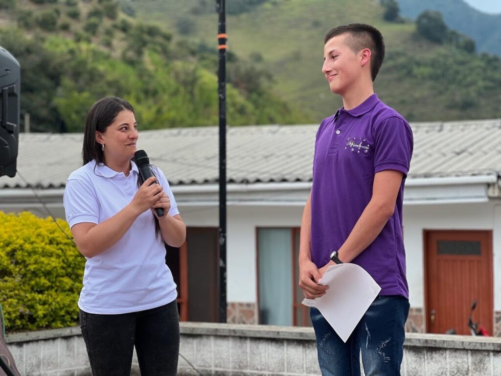 Músicos de Caldas Listos para Deslumbrar en España: Viaje Cultural de la Banda Sinfónica Juvenil