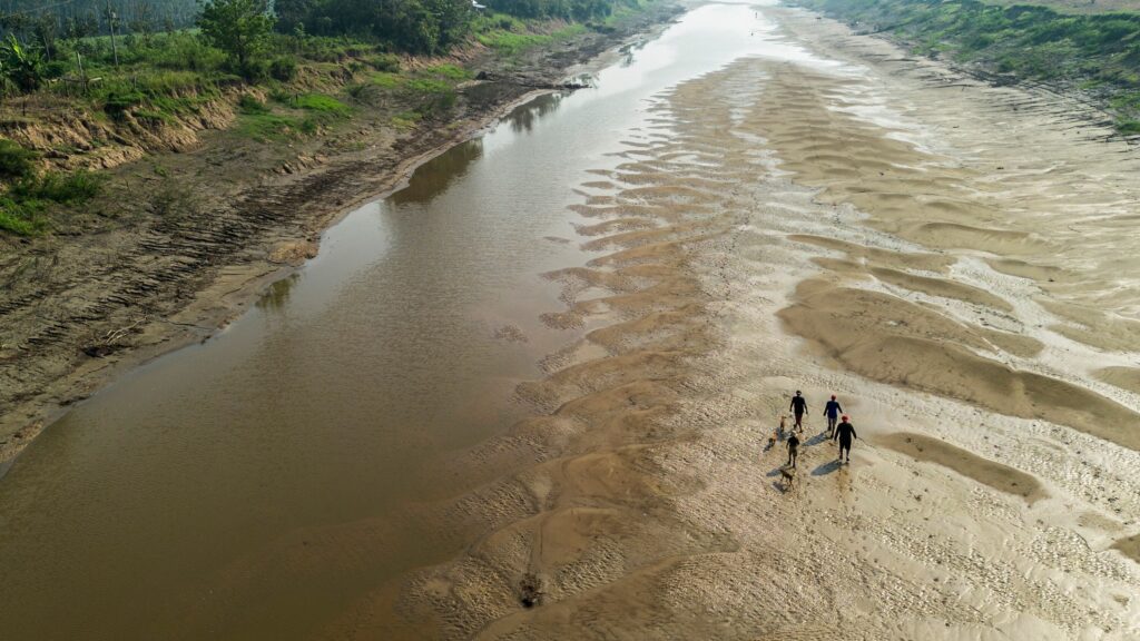 El cambio climático está secando el Amazonas, el mayor río del mundo - The New York Times