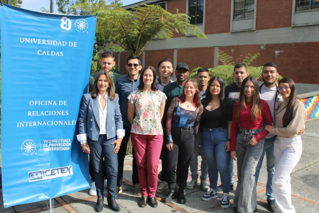 Estudiantes de  la UCaldas emprenden un viaje transformador hacia el futuro en Oporto, Portugal