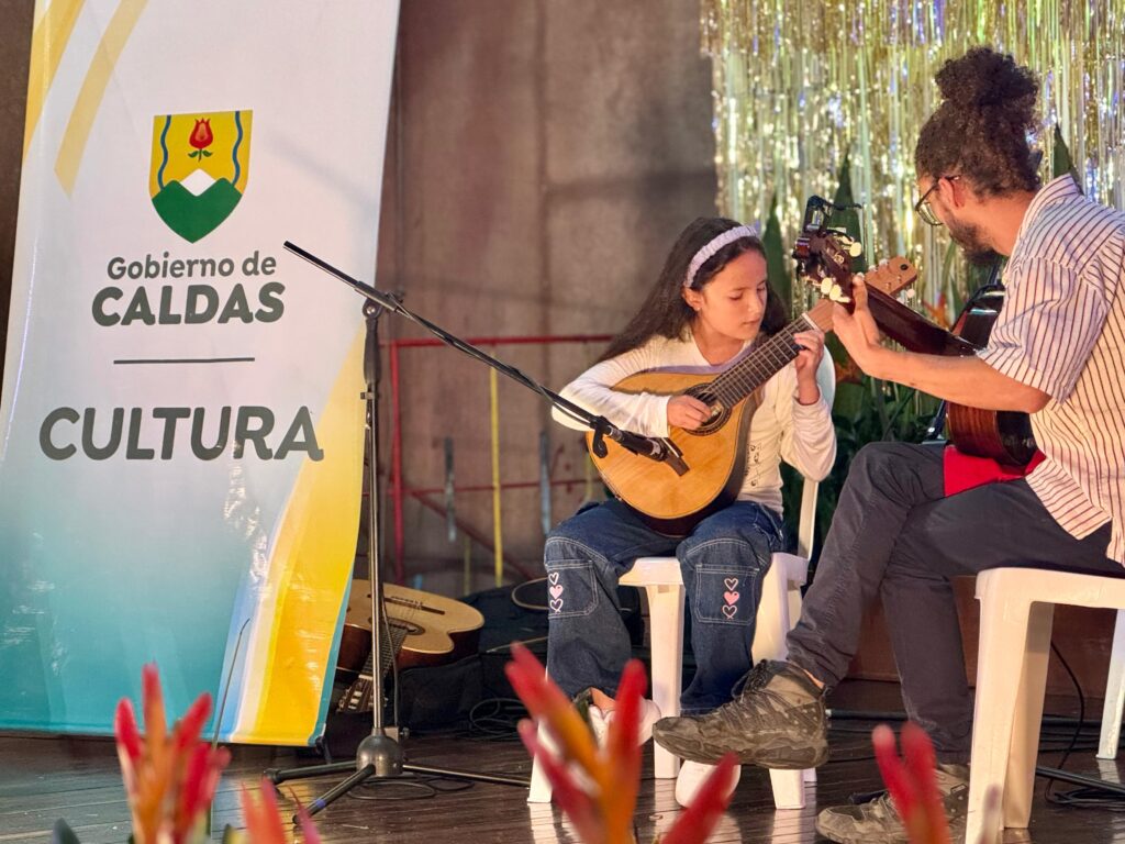 Gobierno de Caldas y Funmúsica continúan trabajando en el rescate, difusión y preservación de la Música Andina Colombiana, esta vez en la subregión Norte
