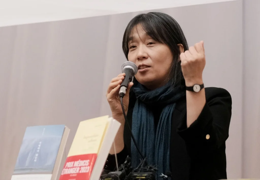 Han Kang gana el Nobel de literatura