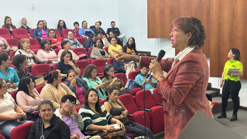 Manizales lanza ‘Cuidando al Cuidador’: Formación integral para quienes brindan cuidado a otros