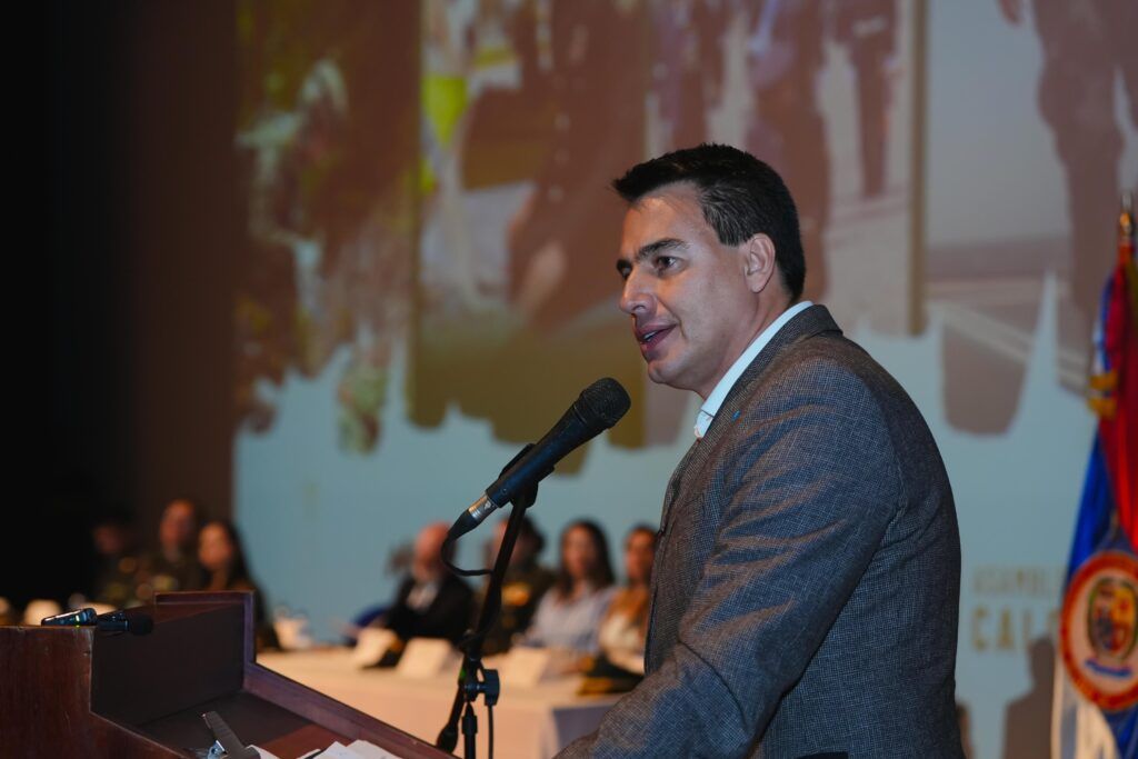 La Alcaldía de Manizales, la Gobernación de Caldas y otros entes territoriales rindieron homenaje a los veteranos de la fuerza pública