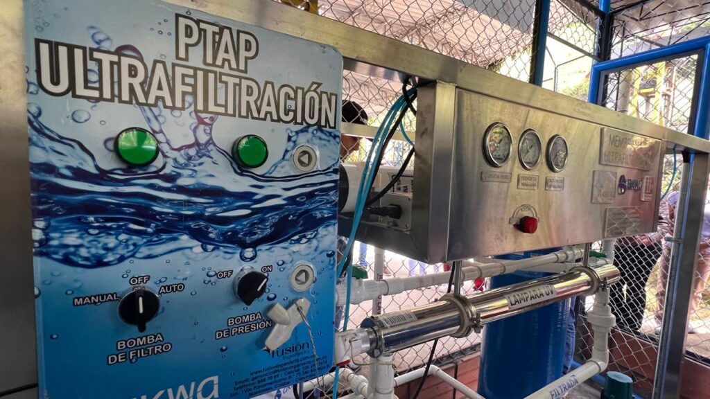 Plan Departamental de Agua aseguró agua potable para institución educativa de la zona rural de Villamaría: 145 personas beneficiadas