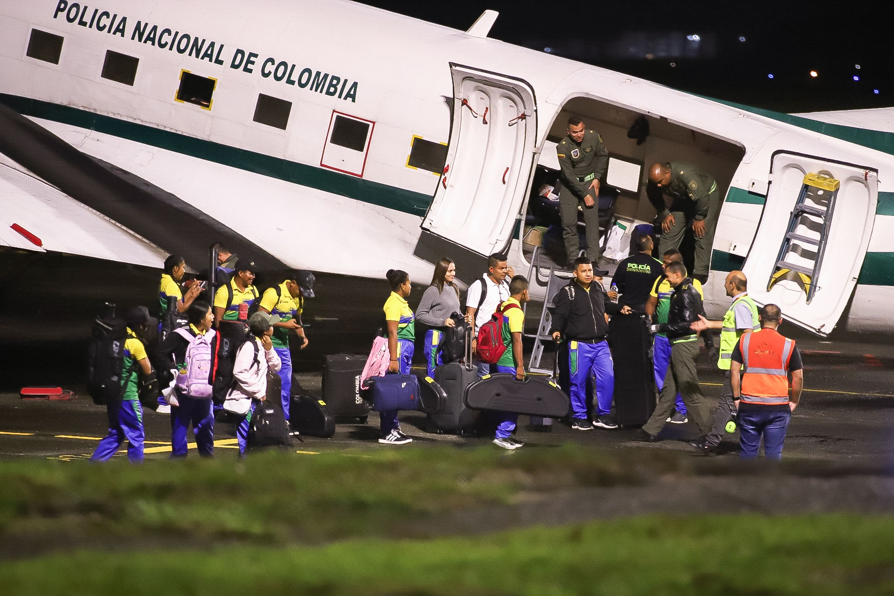 Delegación de Guainía llega a Pereira con apoyo de la Policía Nacional