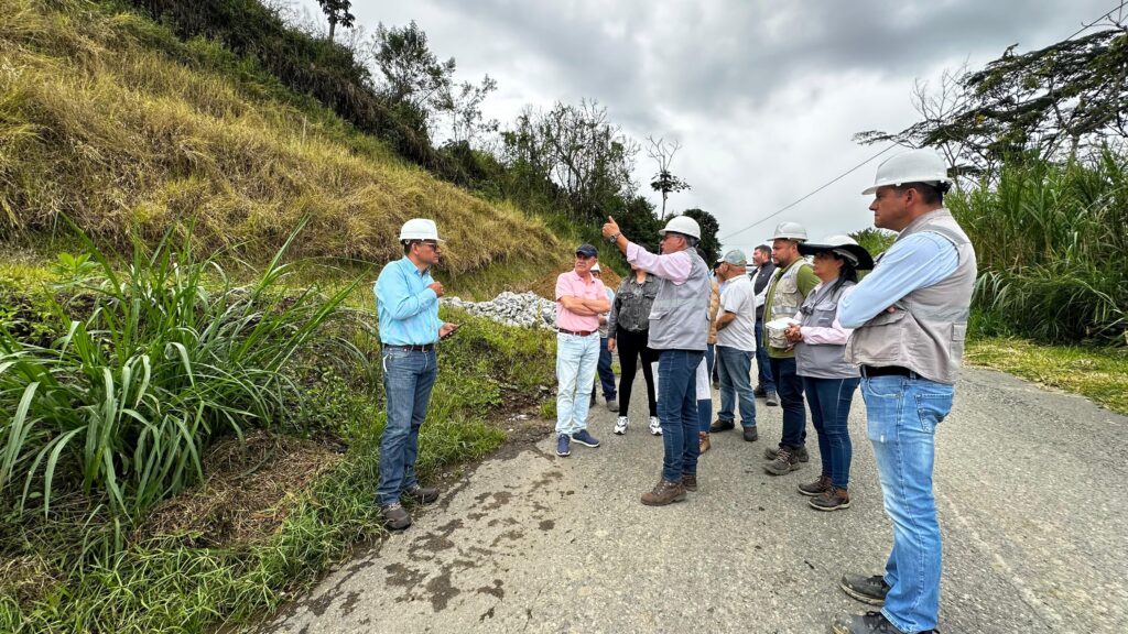 Desarrollo de obras de estabilización, puentes y pavimento: así avanzan las labores en las vías de acceso al Aeropuerto del Café