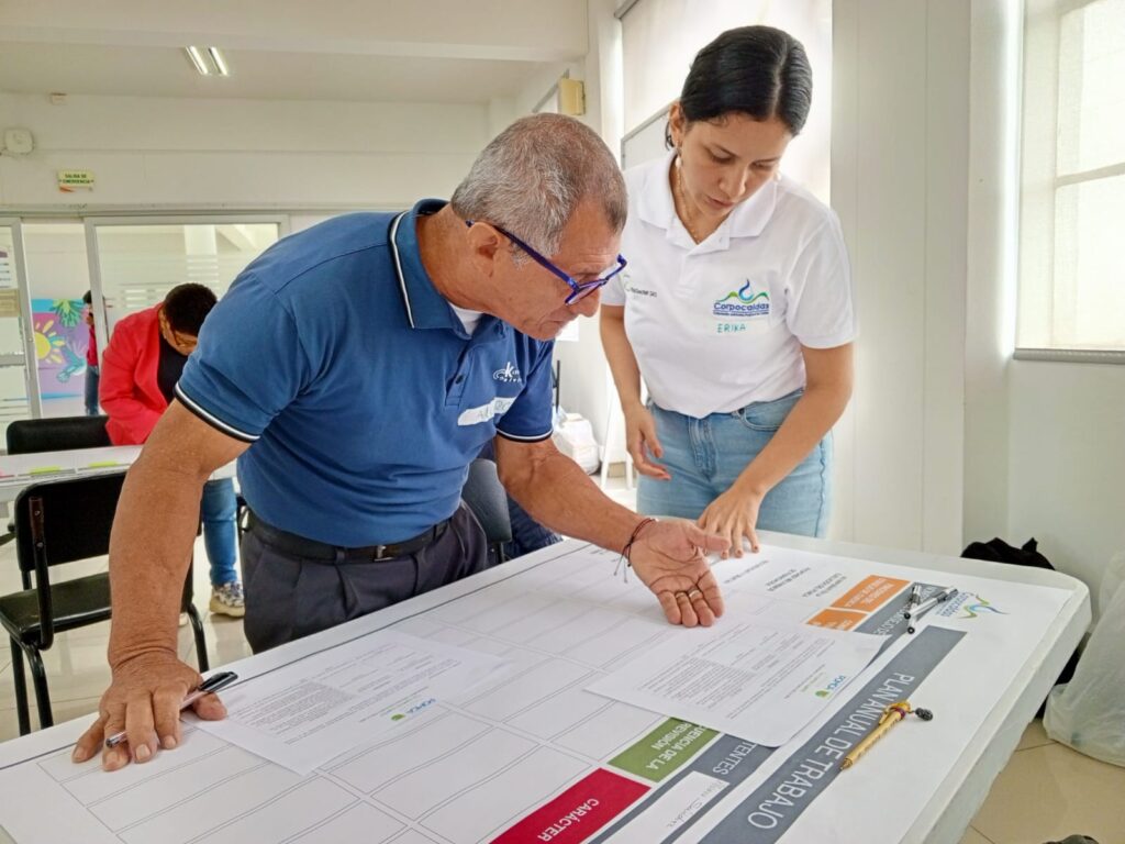 Corpocaldas y consejeros de cuenca trabajan articuladamente en pro del cuidado del recurso hídrico