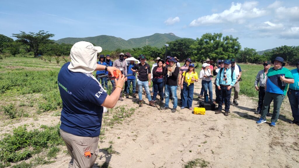 Instructor del SENA Caldas capacita a 75 formadores del país en Ganadería 4.0 
