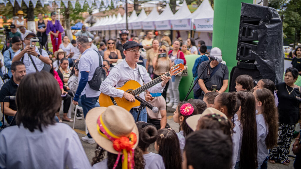 La Feria de Servicios Gobierno Contigo y Pacífico Tres en tu municipio llegarán a Belalcázar este sábado, 16 de noviembre