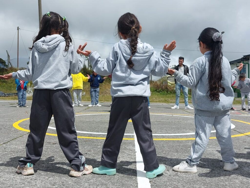 La Secretaría de Cultura y Civismo fomenta el amor por la lectura y la cultura, en las zonas rurales de Manizales
