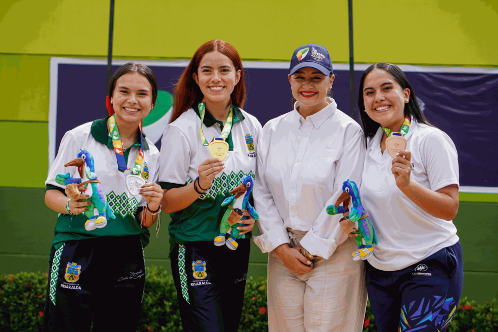 La ministra del Deporte visitó Nilo: un encuentro con el talento joven del tiro deportivo