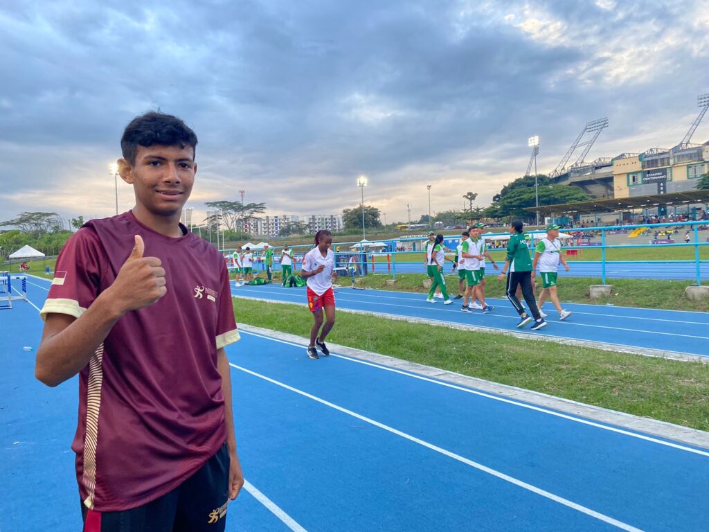 Néstor Estiven, un orgulloso campesino que corre por sus sueños en los Juegos Nacionales Juveniles