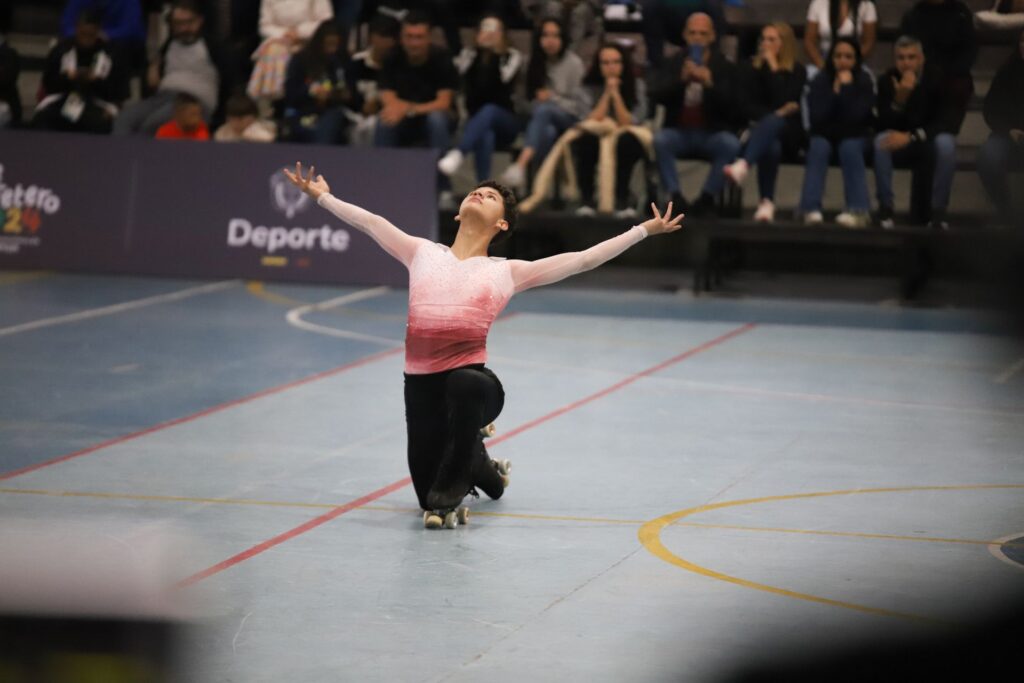 ¡Patinaje Artístico Desliza hacia el Éxito! los Mejores Talentos Colombianos Brillan