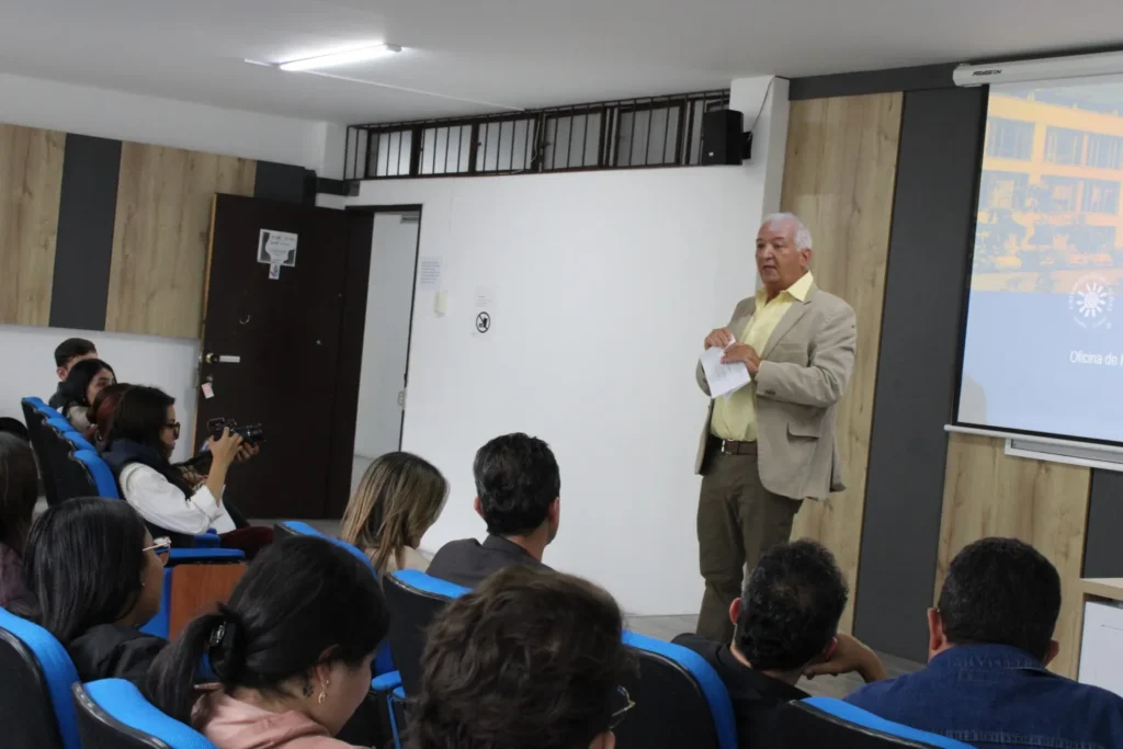 Universidad de Caldas y Fundación Luker impulsan experiencia internacional para estudiantes del programa “Universidad en tu Colegio”