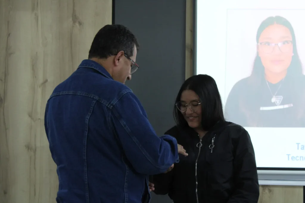 Universidad de Caldas y Fundación Luker impulsan experiencia internacional para estudiantes del programa “Universidad en tu Colegio”