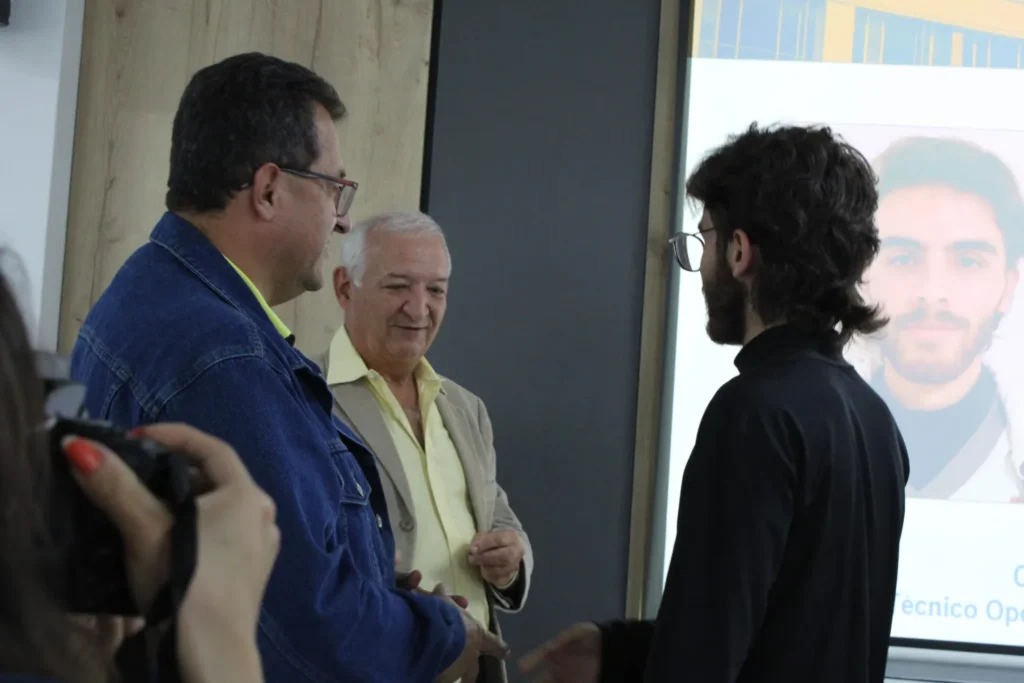 Universidad de Caldas y Fundación Luker impulsan experiencia internacional para estudiantes del programa “Universidad en tu Colegio”