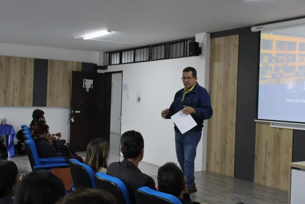 Universidad de Caldas y Fundación Luker impulsan experiencia internacional para estudiantes del programa “Universidad en tu Colegio”