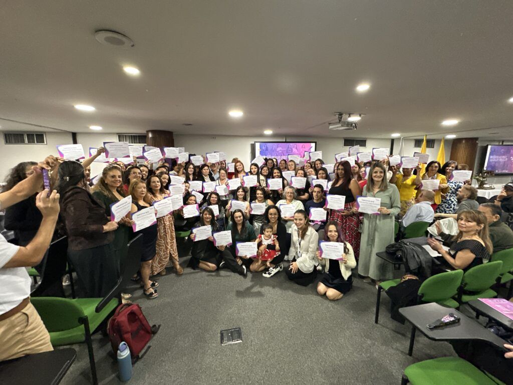 Empoderamiento femenino en Manizales: 170 mujeres graduadas del programa ‘Proyectos Productivos Incluyentes’