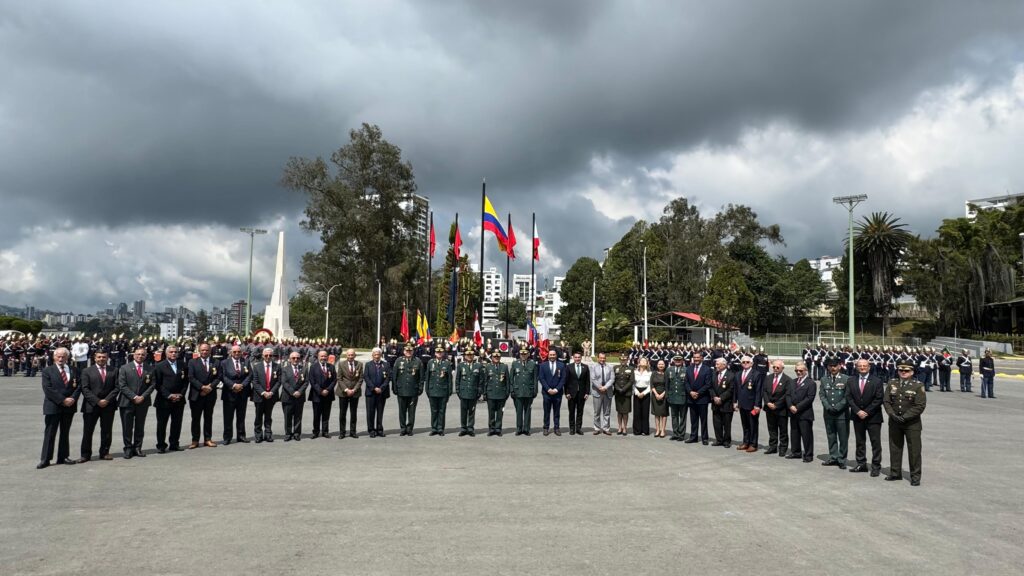 200 Años Después, el Espíritu de Ayacucho vive en cada Soldado y Forja la Patria