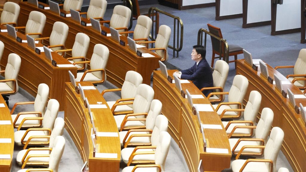 El líder de Corea del Sur sobrevive al impeachment la luz de melilla