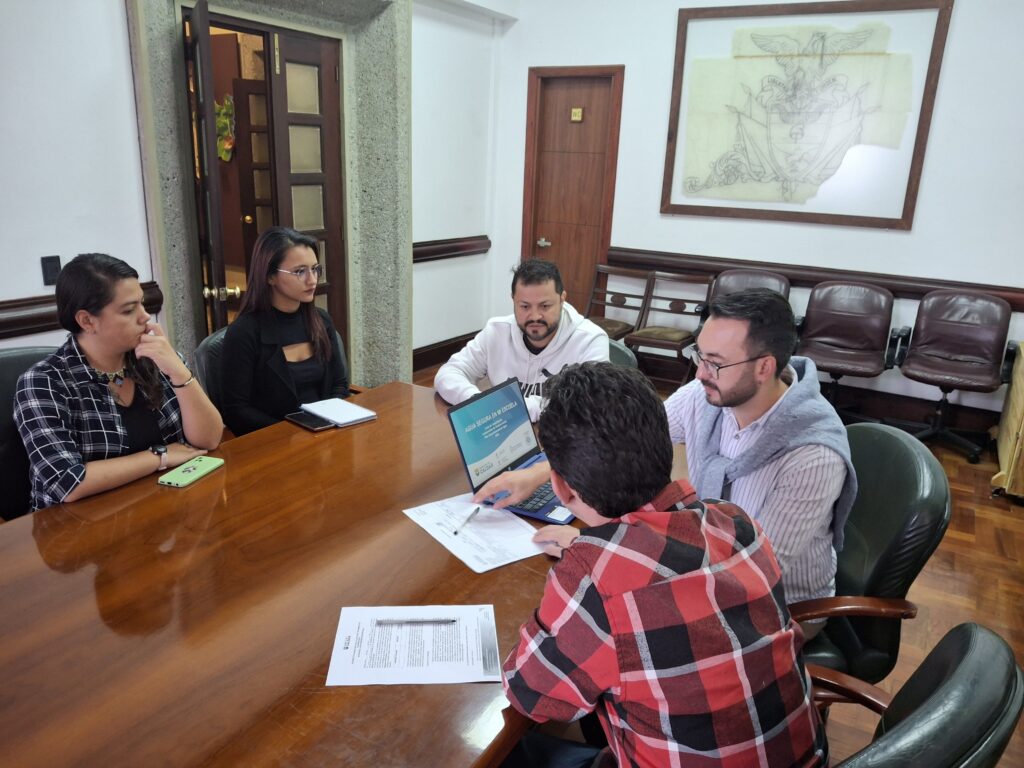 Revolución verde en Aguadas: Agua potable con energía solar para la escuela de Encimadas