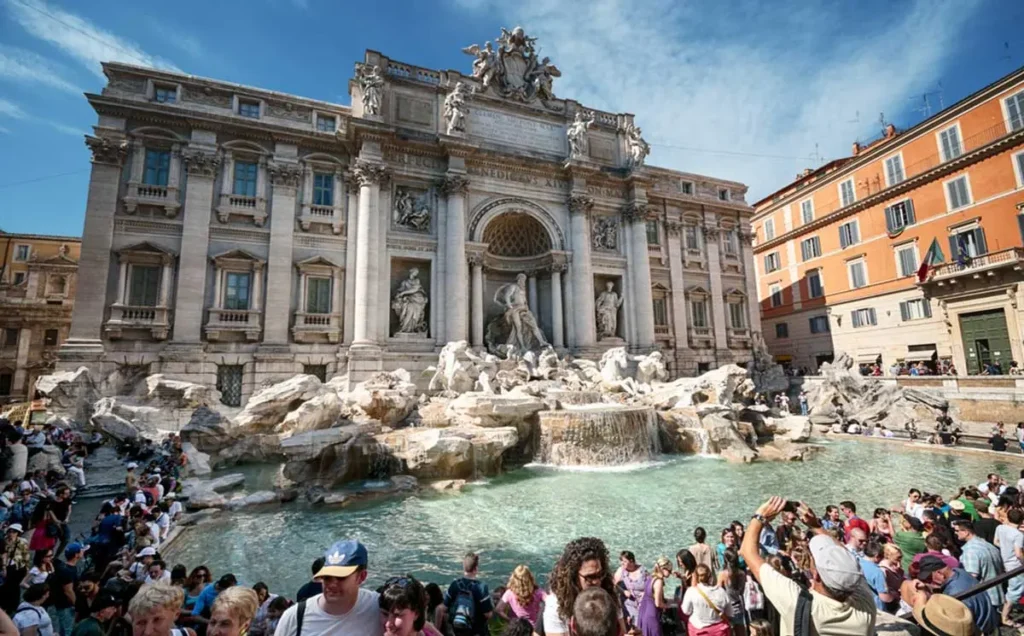 Fontana de Trevi. Monumento estilo barroco tardío. Arquitecto Nicola Salvi Archeoroma