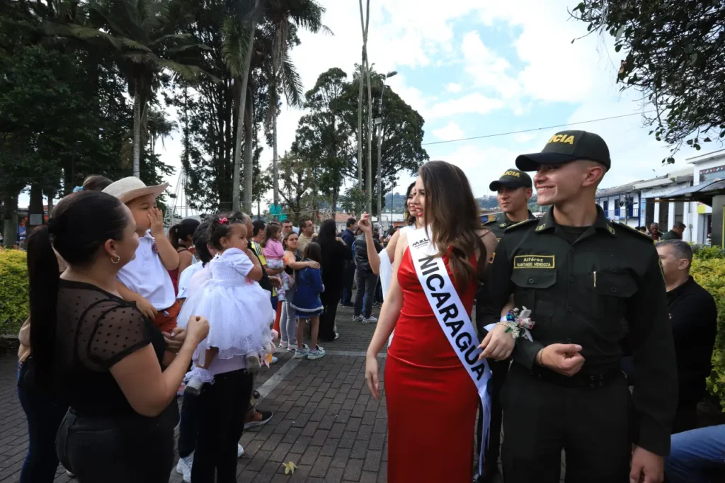 Villamaría Celebra con Fiesta y Arte la Llegada del Reinado Internacional del Café